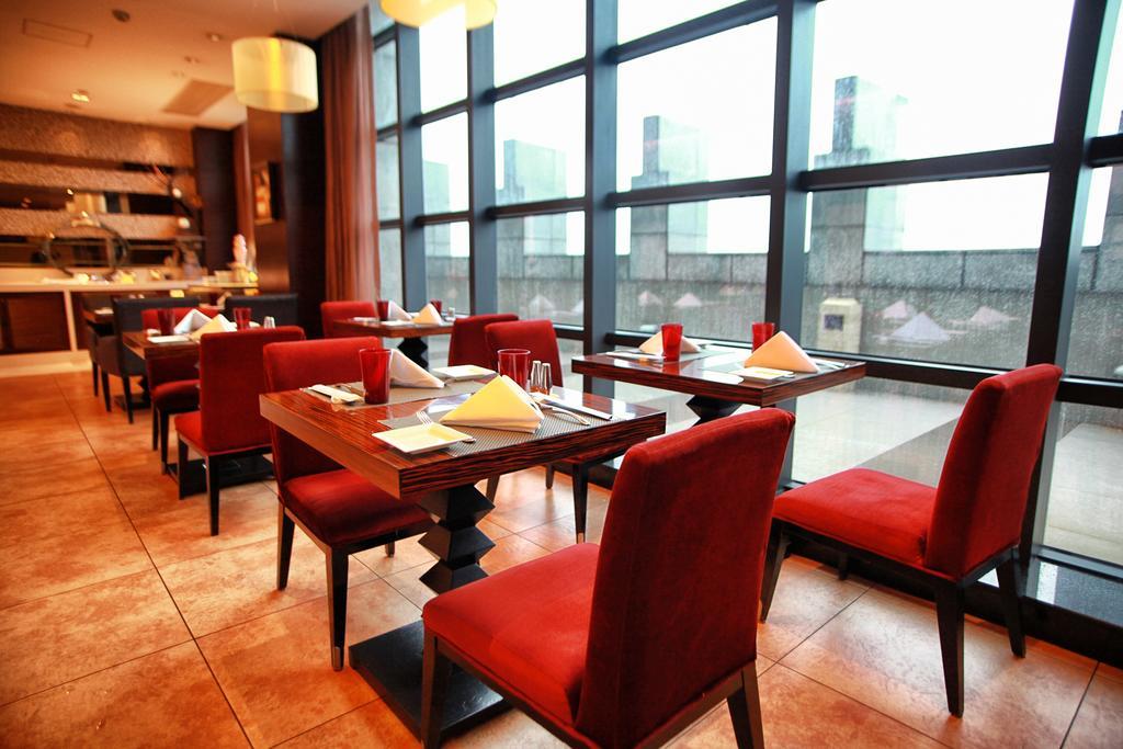 Swissotel Foshan, Guangdong - Free Shuttle To Canton Fair Buitenkant foto